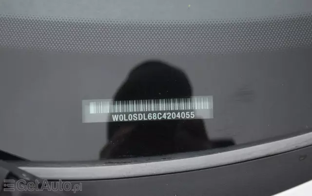 OPEL Corsa 1.2 16V Edition / Active