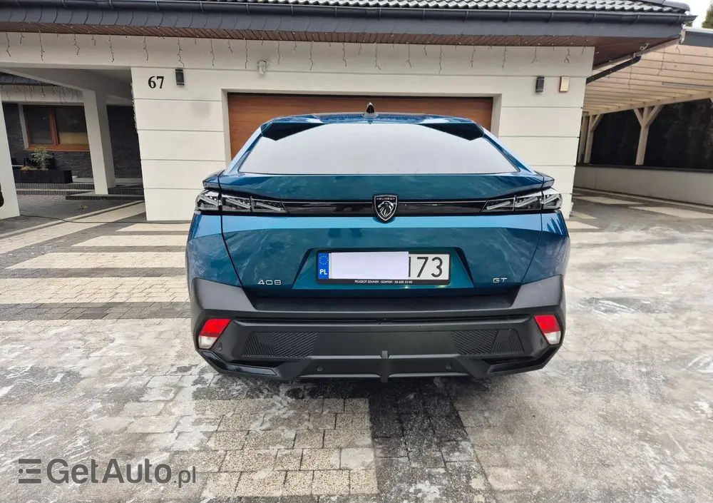 PEUGEOT 408 