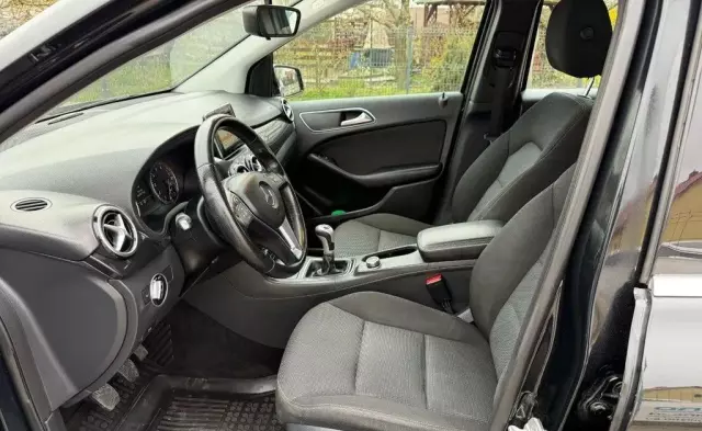 MERCEDES-BENZ Klasa B 