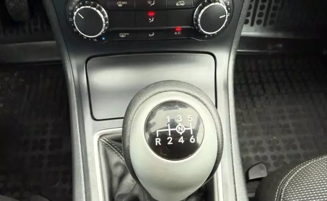 MERCEDES-BENZ Klasa B 