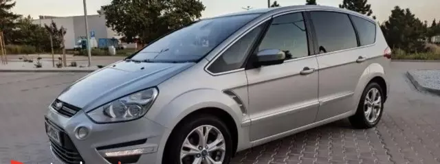 FORD S-MAX 