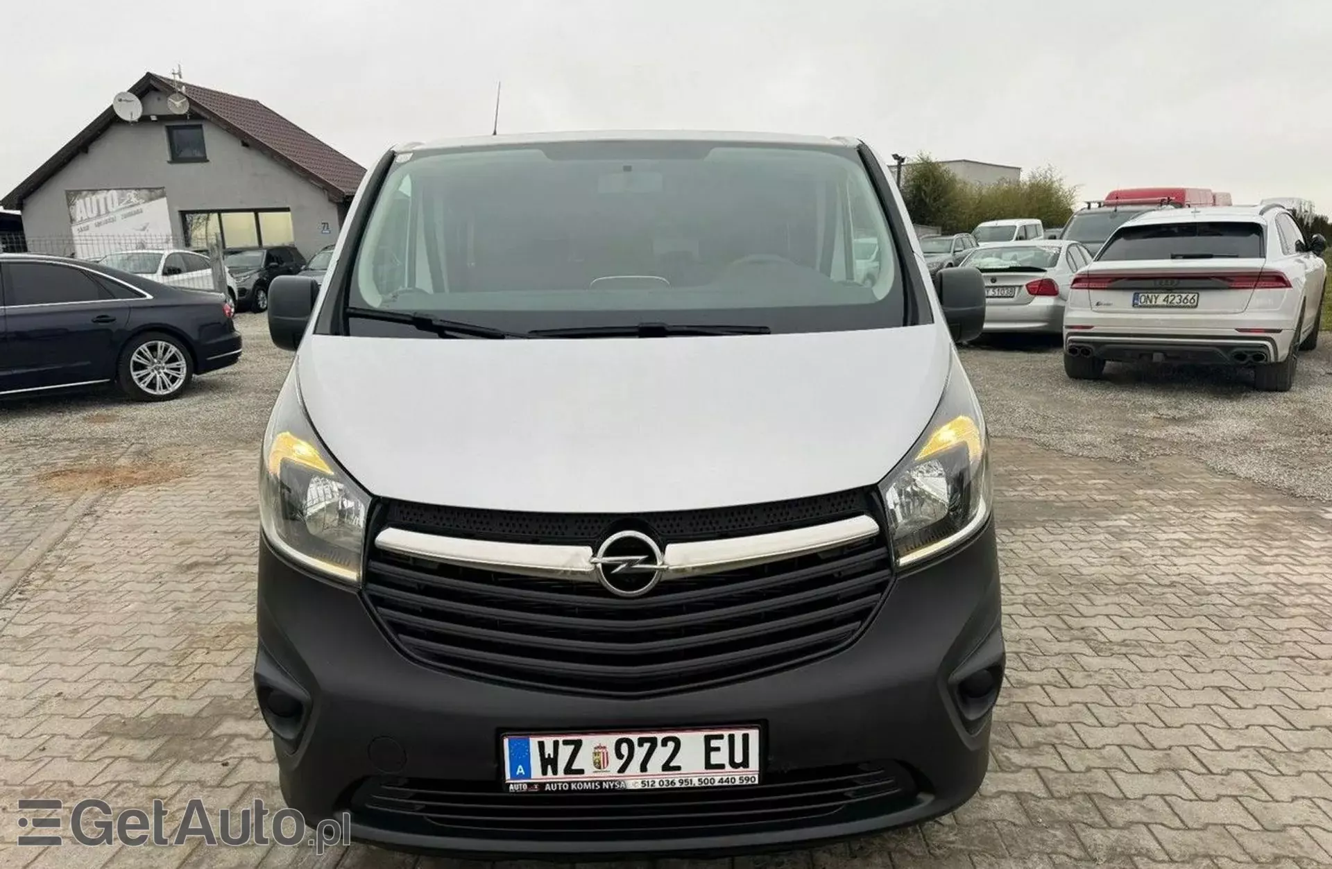 OPEL Vivaro 