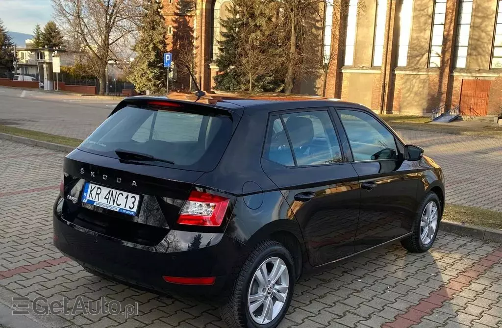 SKODA Fabia 
