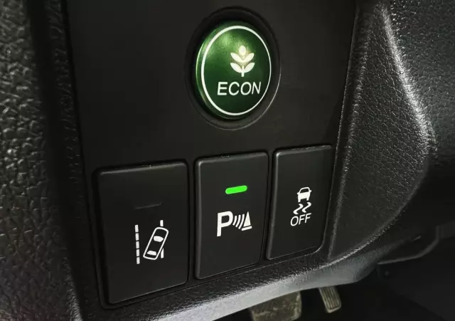 HONDA HR-V 1.5 i-VTEC CVT Executive