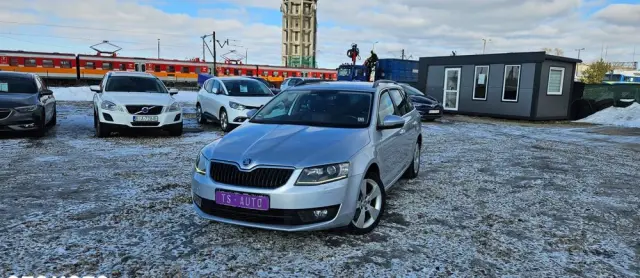 SKODA Octavia 