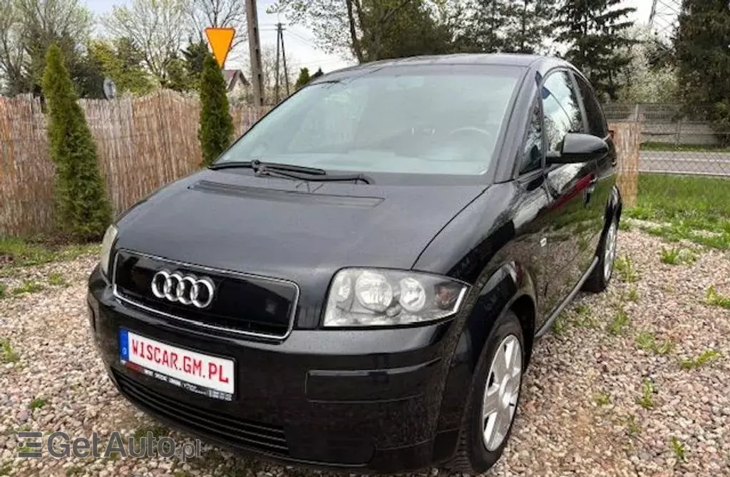 AUDI A2 