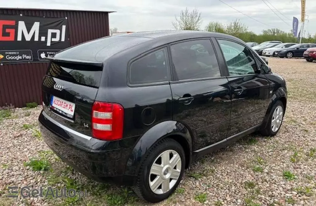 AUDI A2 