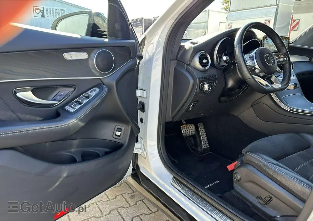 MERCEDES-BENZ GLC 200 d 4-Matic