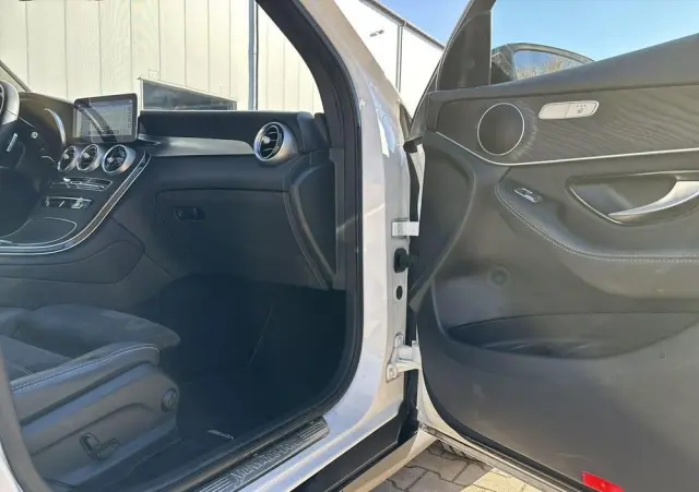 MERCEDES-BENZ GLC 200 d 4-Matic