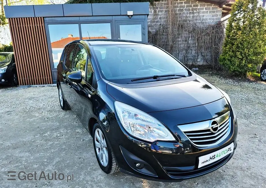 OPEL Meriva 1.4 T Cosmo