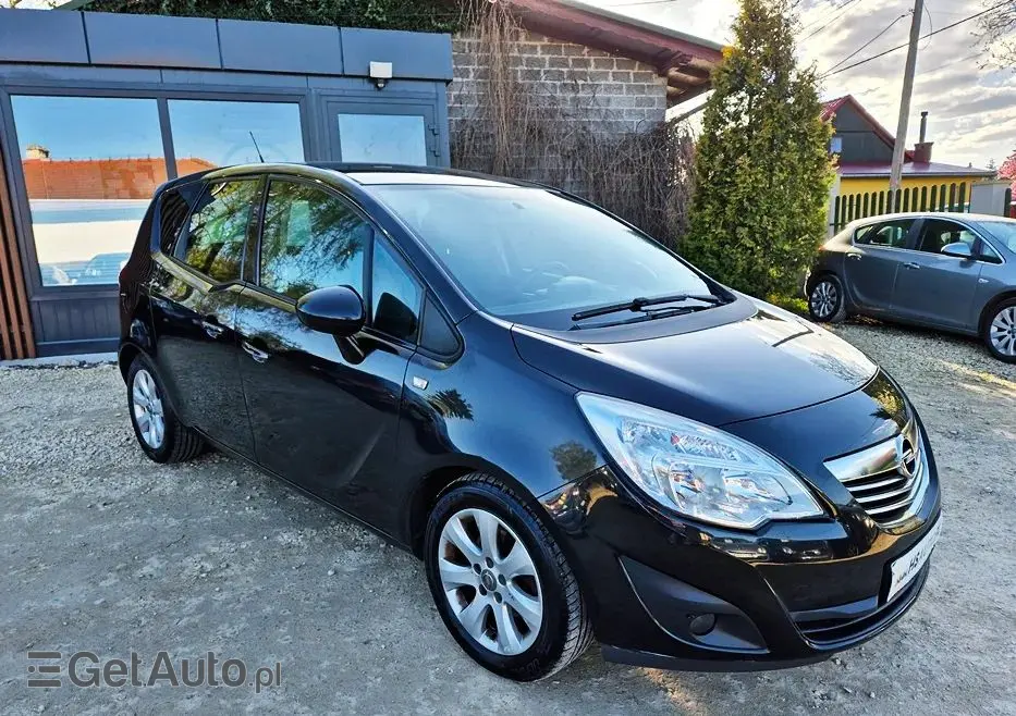 OPEL Meriva 1.4 T Cosmo