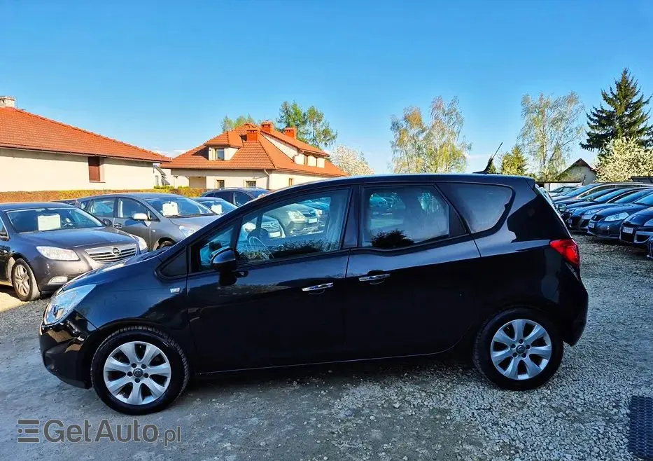 OPEL Meriva 1.4 T Cosmo