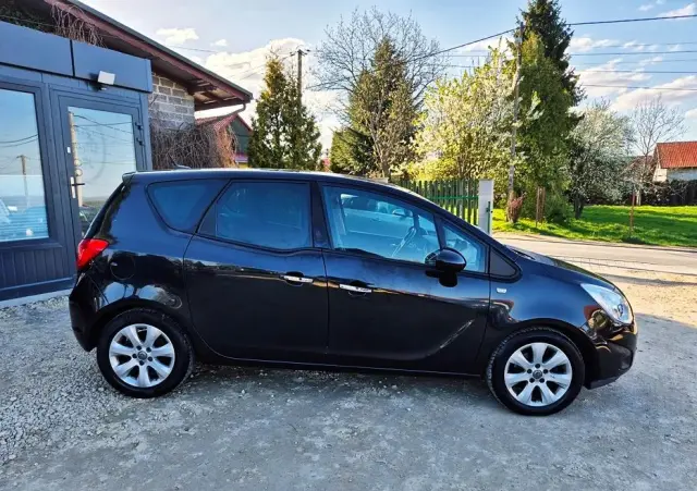 OPEL Meriva 1.4 T Cosmo