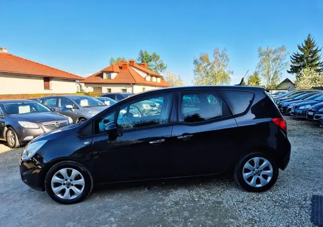 OPEL Meriva 1.4 T Cosmo
