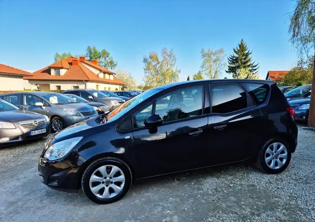 OPEL Meriva 1.4 T Cosmo
