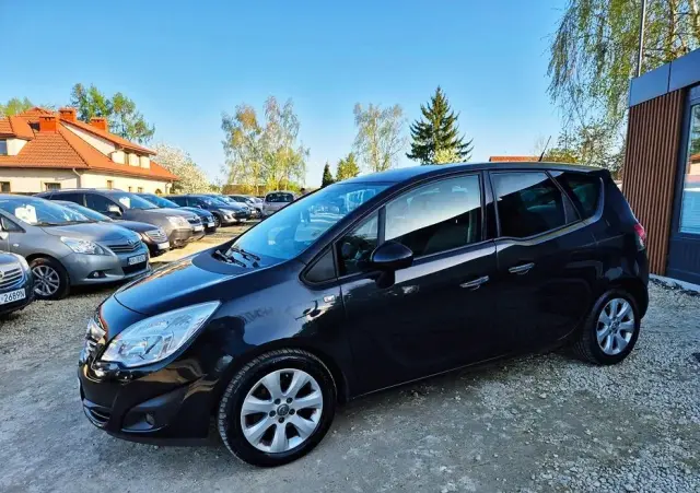 OPEL Meriva 1.4 T Cosmo