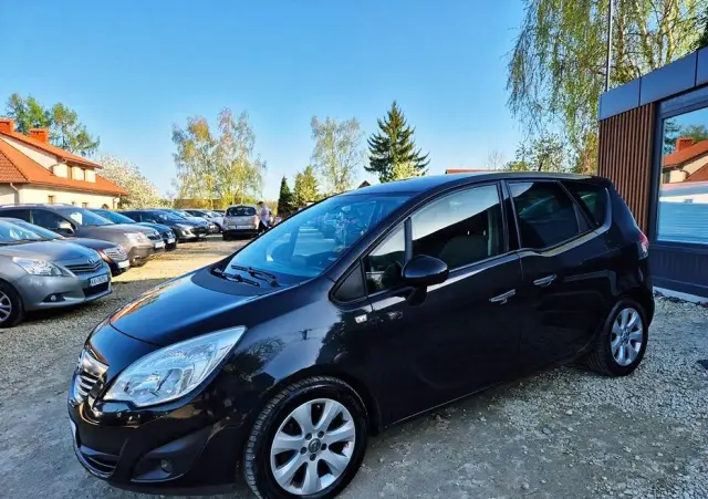 OPEL Meriva 1.4 T Cosmo
