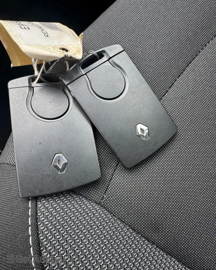 RENAULT Captur ENERGY TCe 120 EDC Dynamique