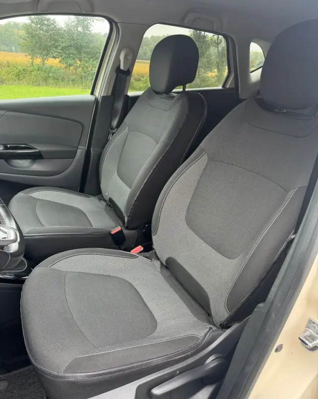 RENAULT Captur ENERGY TCe 120 EDC Dynamique