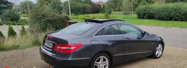 MERCEDES-BENZ Klasa E 