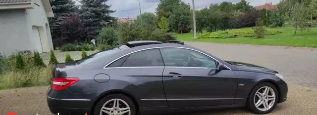 MERCEDES-BENZ Klasa E 