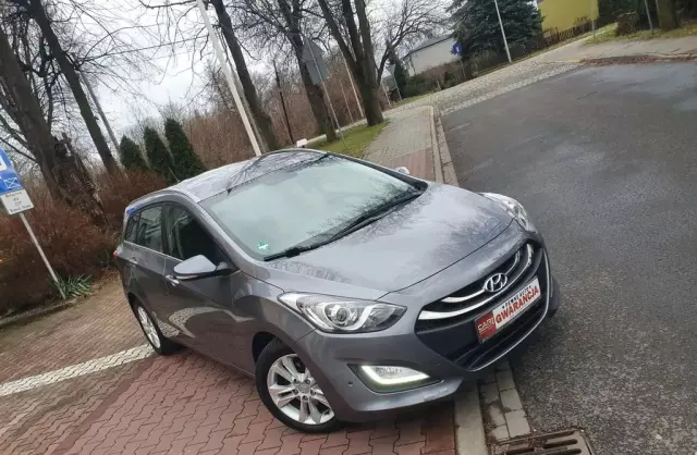 HYUNDAI I30 