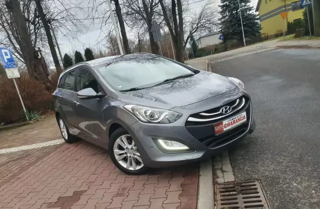 HYUNDAI I30 