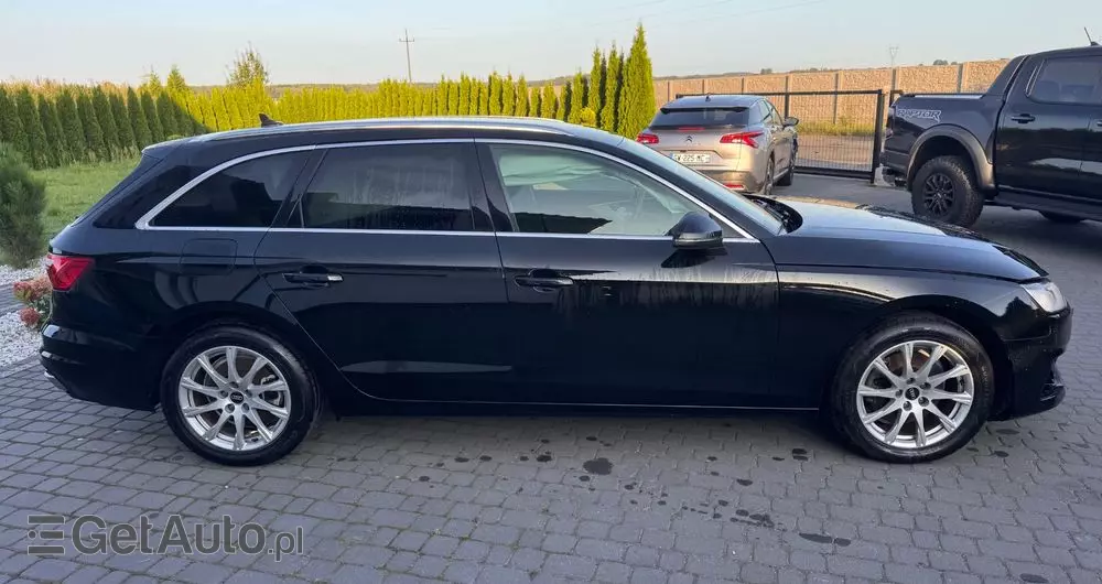 AUDI A4 