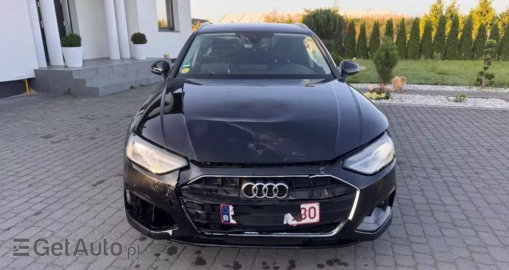 AUDI A4 