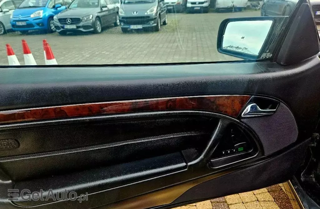 MERCEDES-BENZ SL 