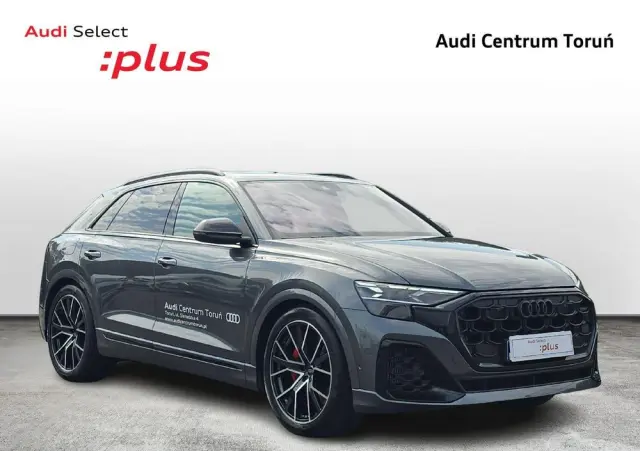 AUDI SQ8 