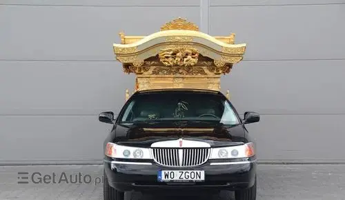 LINCOLN Town Car 