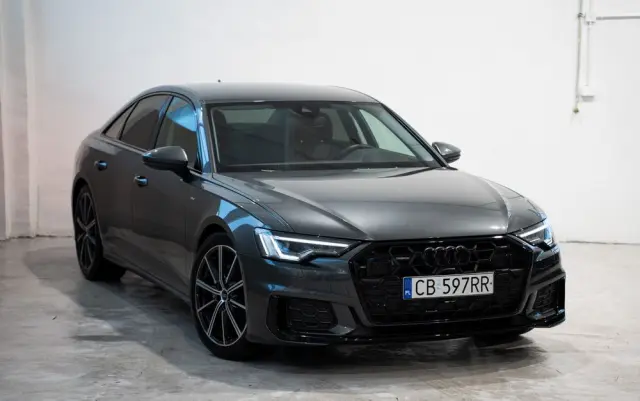 AUDI A6 Limousine 