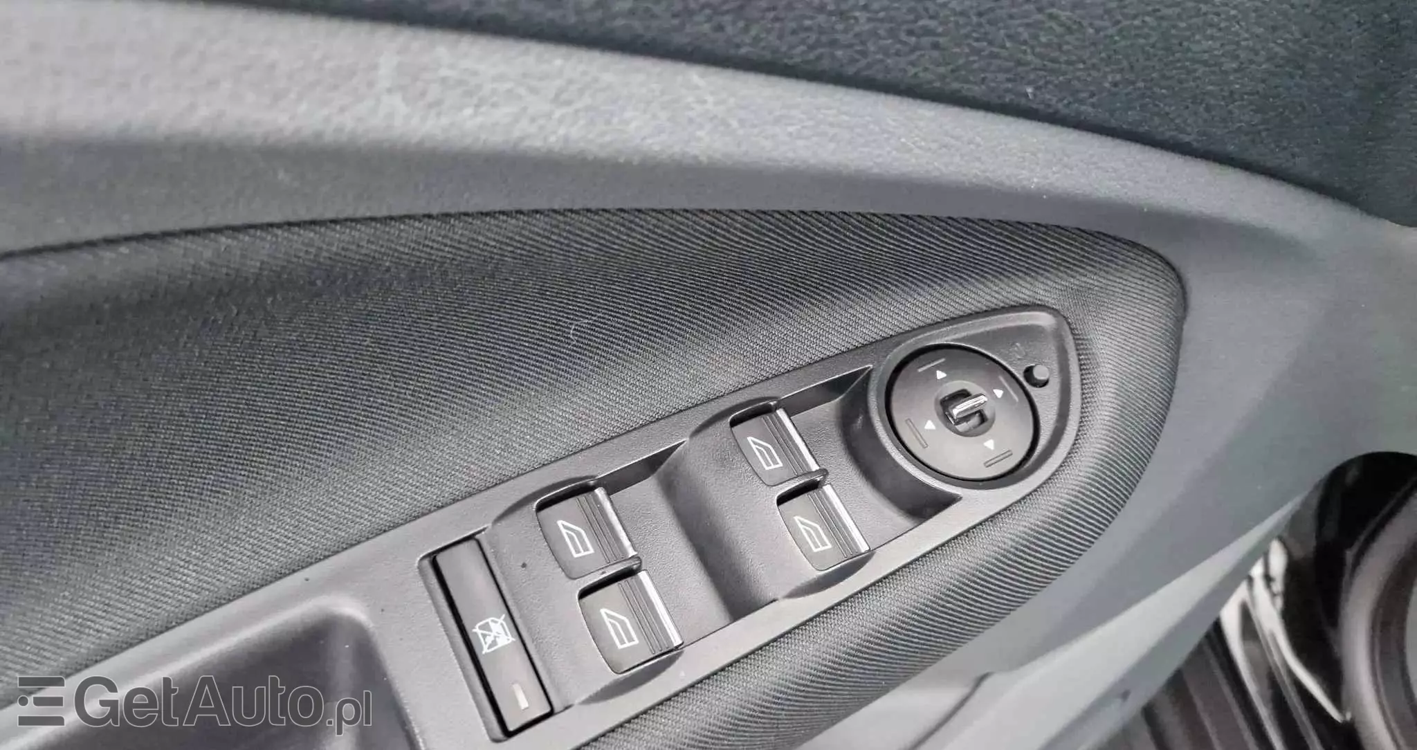 FORD C-MAX 1.6 TDCi Titanium