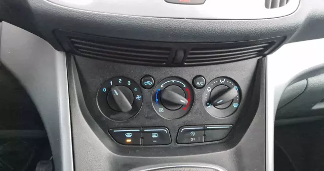 FORD C-MAX 1.6 TDCi Titanium