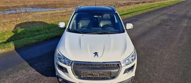 PEUGEOT 4008 HDI FAP 150 Stop & Start Allure