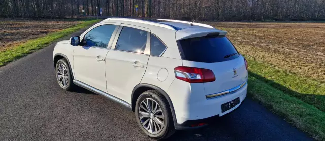 PEUGEOT 4008 HDI FAP 150 Stop & Start Allure