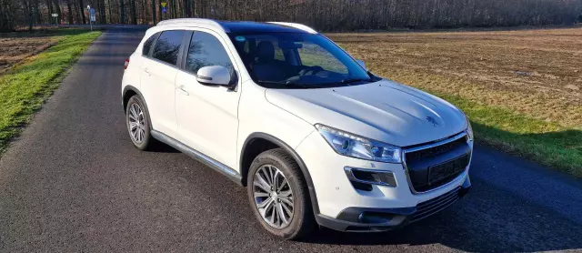 PEUGEOT 4008 HDI FAP 150 Stop & Start Allure