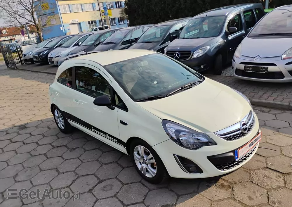 OPEL Corsa 1.4 16V Color Edition