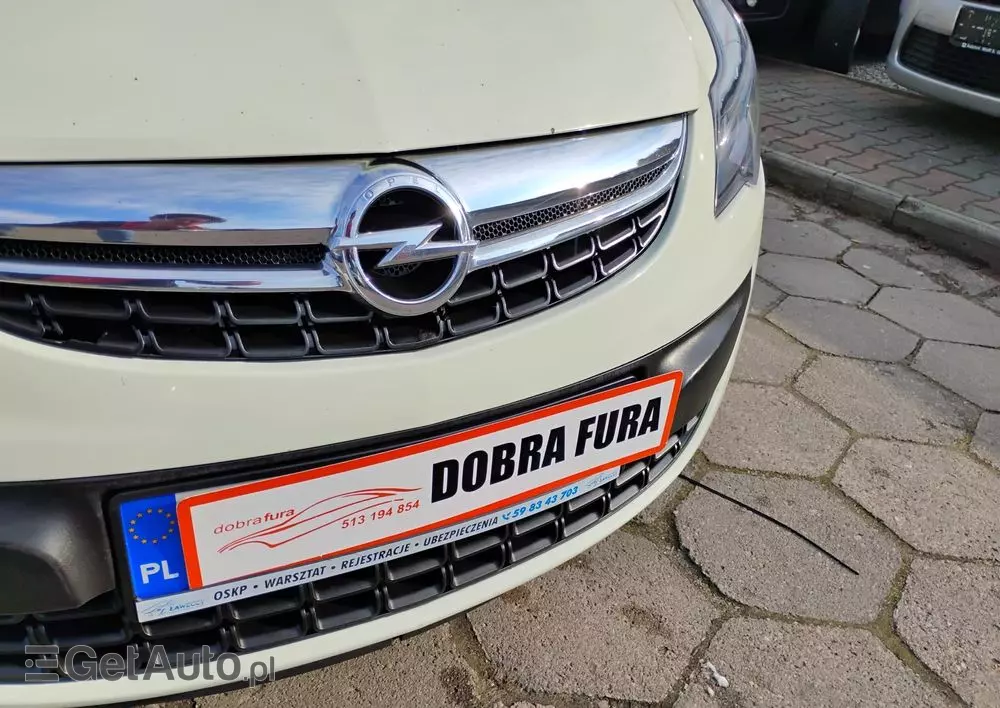 OPEL Corsa 1.4 16V Color Edition