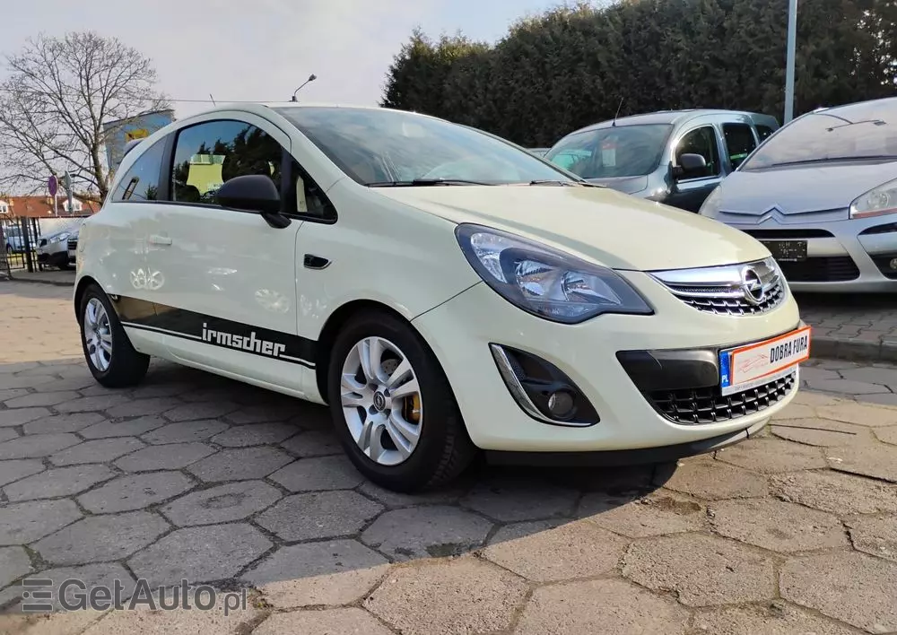 OPEL Corsa 1.4 16V Color Edition