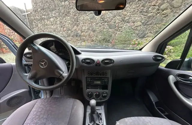 MERCEDES-BENZ Klasa A 