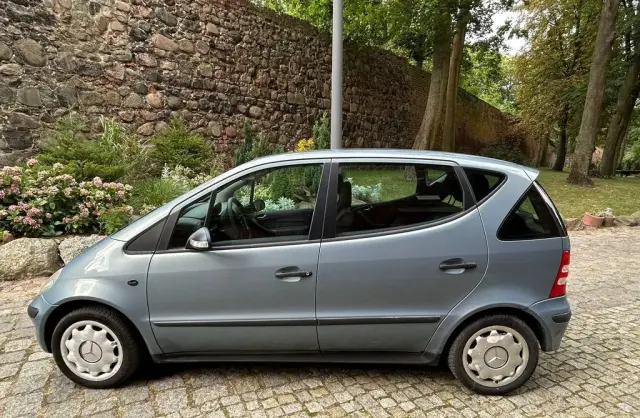 MERCEDES-BENZ Klasa A 