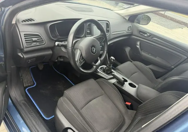 RENAULT Megane 