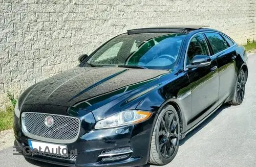 JAGUAR XJ 