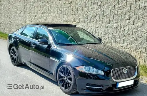 JAGUAR XJ 