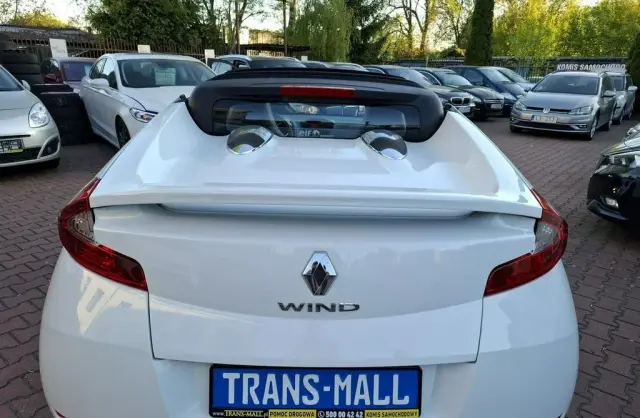 RENAULT Wind 