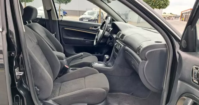 SKODA Superb 1.8 Turbo Tiptronic Elegance