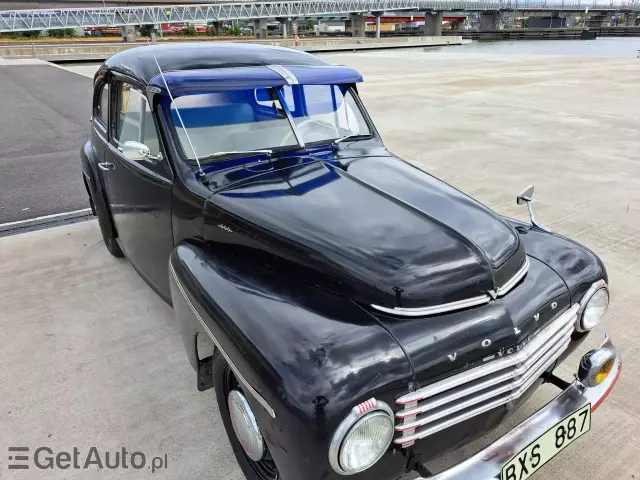 VOLVO PV444 