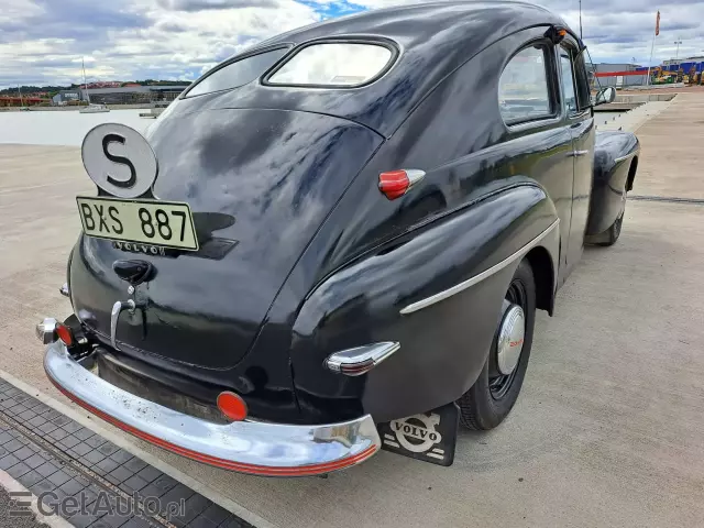 VOLVO PV444 
